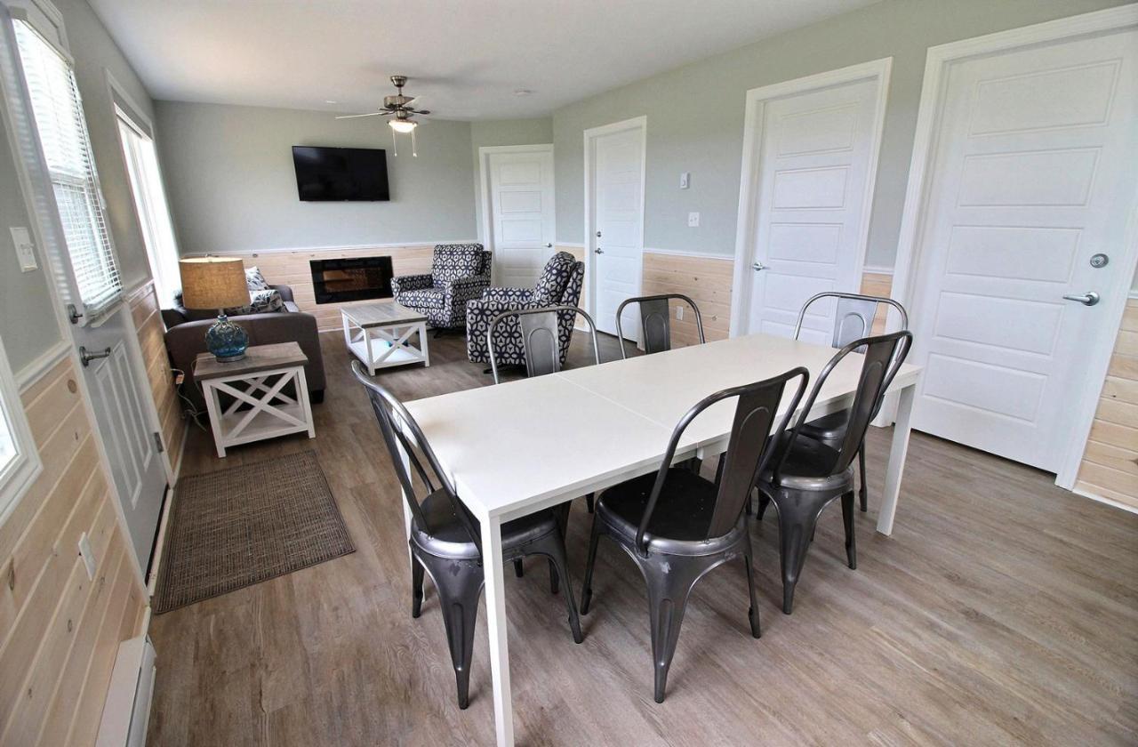 Cavendish Bosom Buddies Cottage Resort Экстерьер фото
