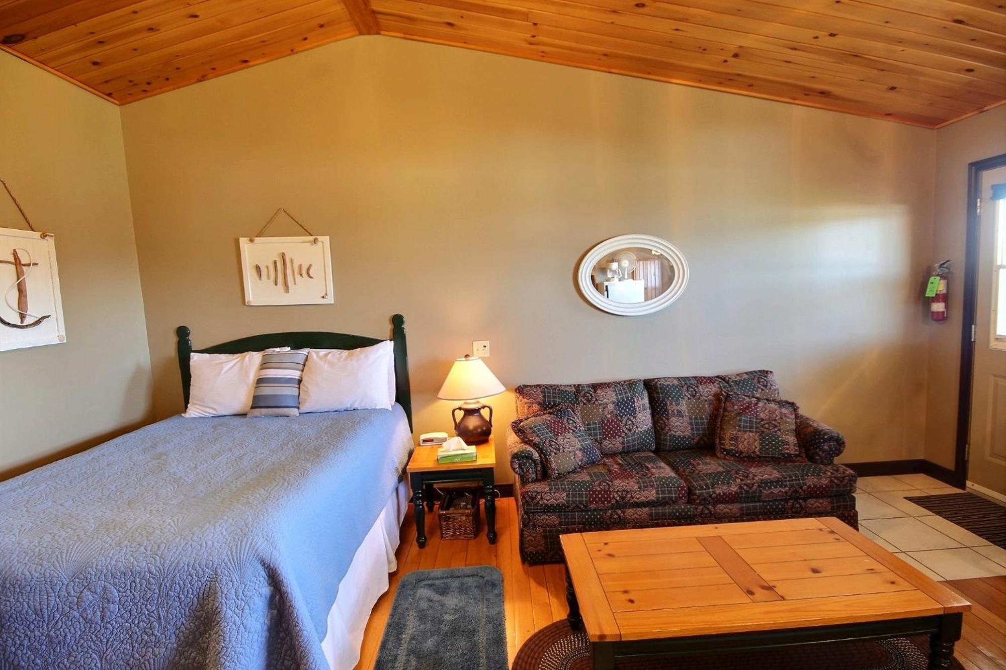 Cavendish Bosom Buddies Cottage Resort Номер фото